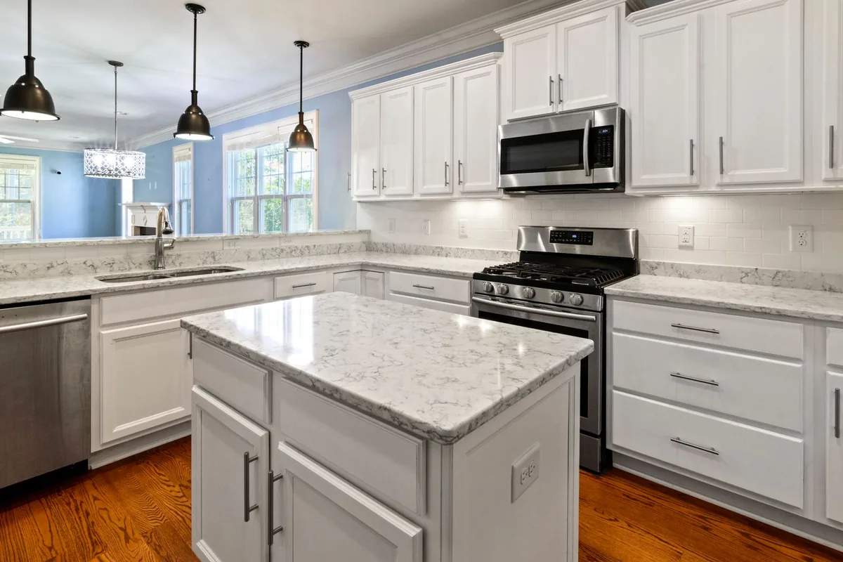 Filth & Squalor Cleanup in Roeland Park, KS